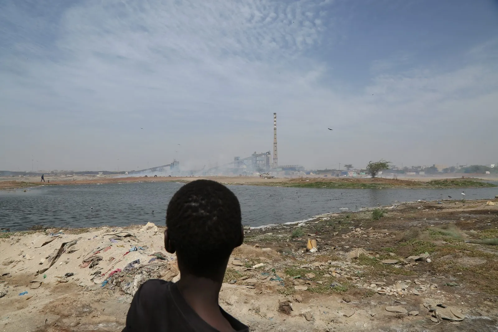 A Maritime Front, Between Sea and Fire